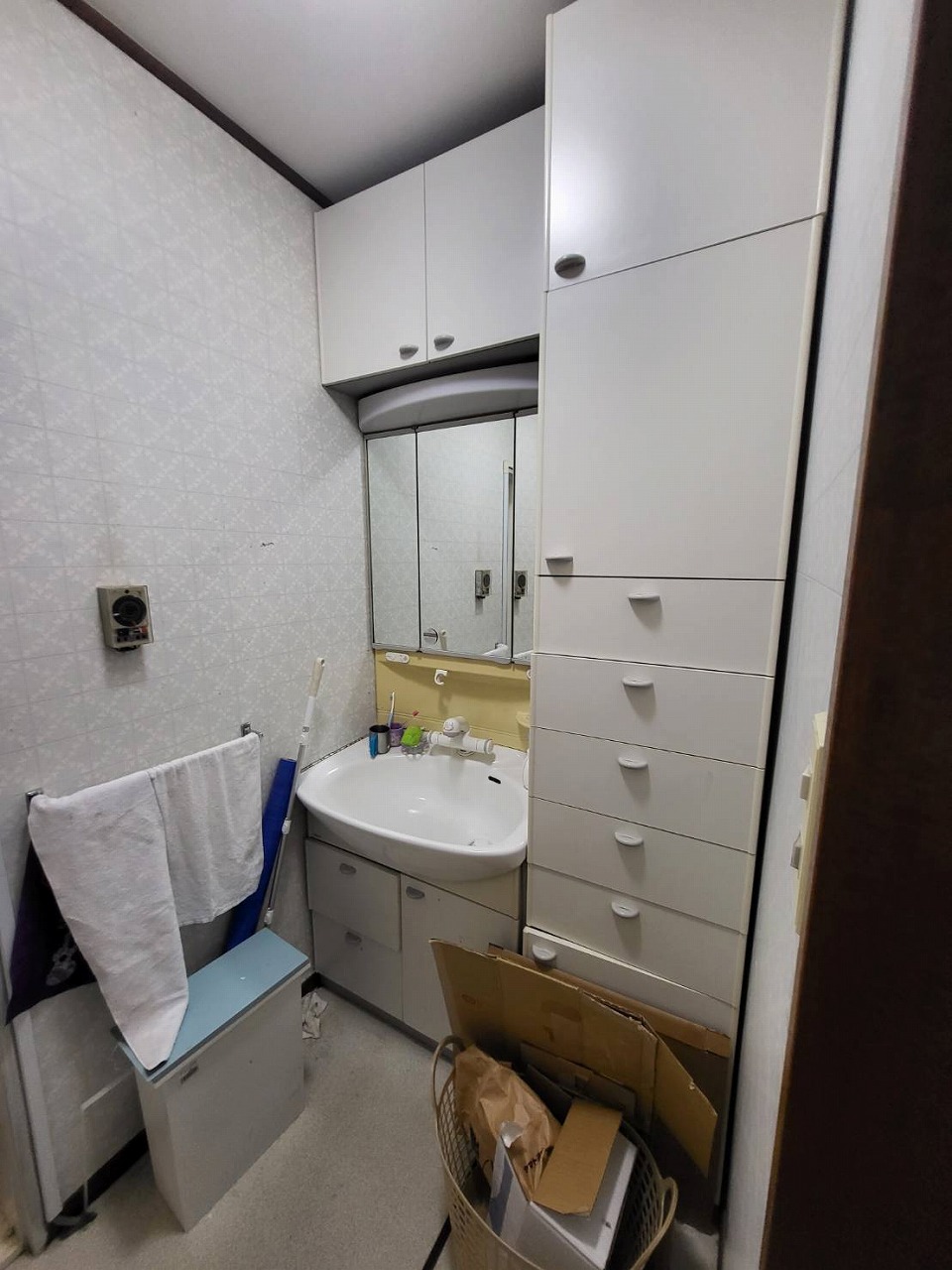 京都市西京区　洗面台リフォーム工事