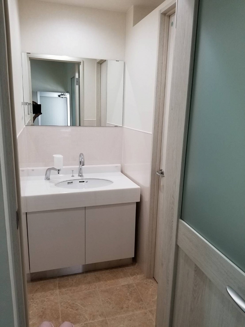 大阪府八尾市オフィス　洗面室リニューアル工事