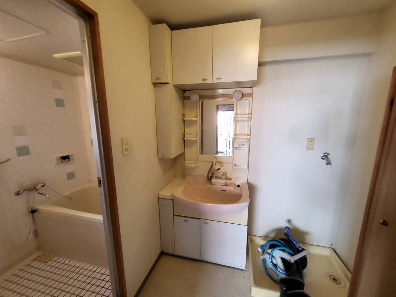 京都府八幡市マンション　洗面台交換工事