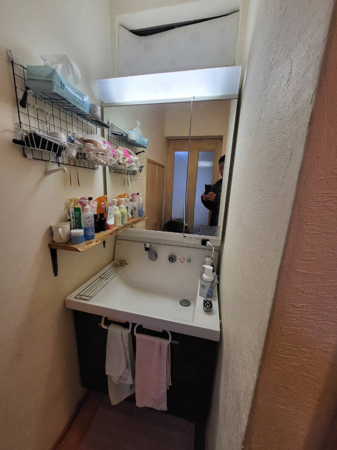 京都府向日市戸建て　洗面台交換工事