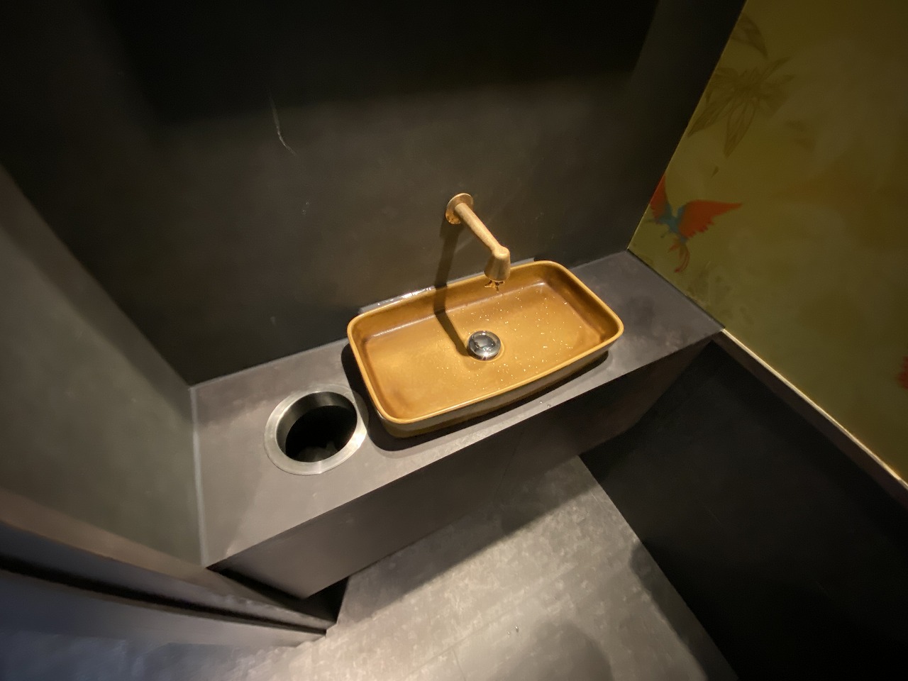 京都市下京区店舗　手洗器新設工事