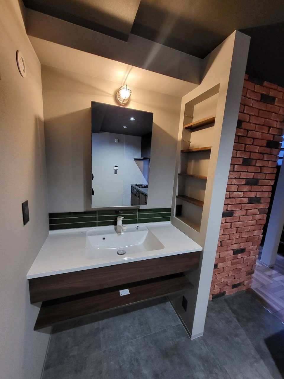 京都府向日市　洗面台新築工事