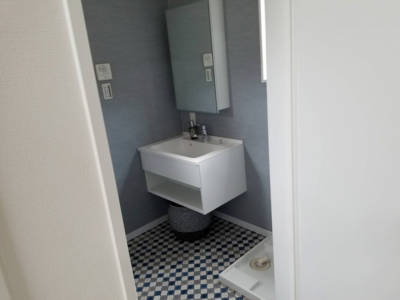 京都府八幡市　手洗器新築工事