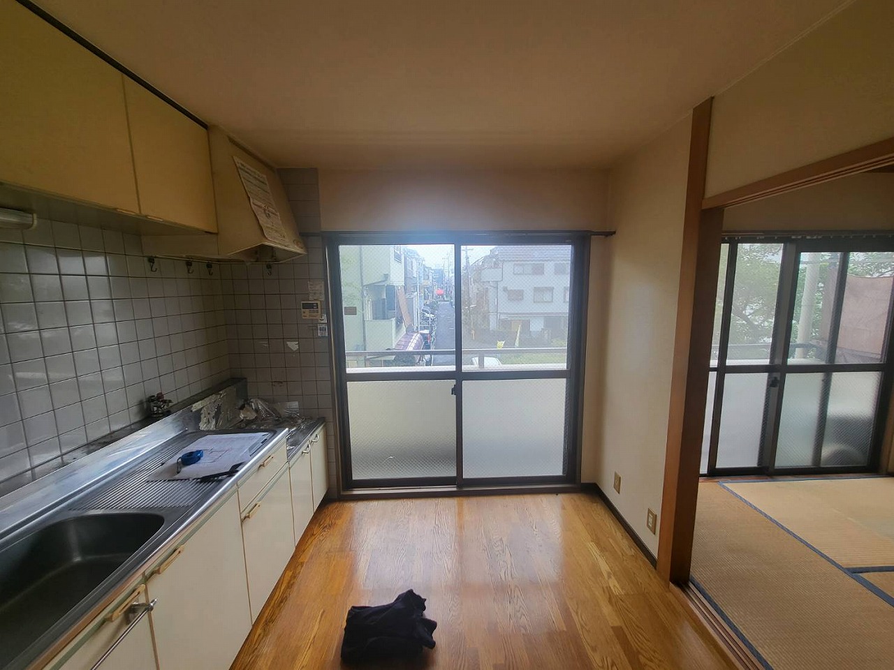 大阪府高槻市マンション　2室をLDKへリニューアル工事