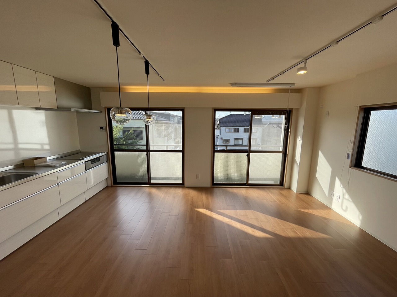 大阪府高槻市マンション　2室をLDKへリニューアル工事