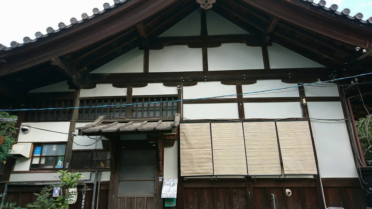 京都府東山区　外壁焼板リニューアル工事