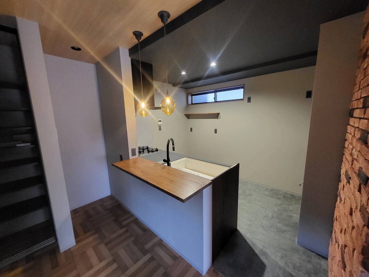 京都府向日市　戸建て全面リノベーション工事