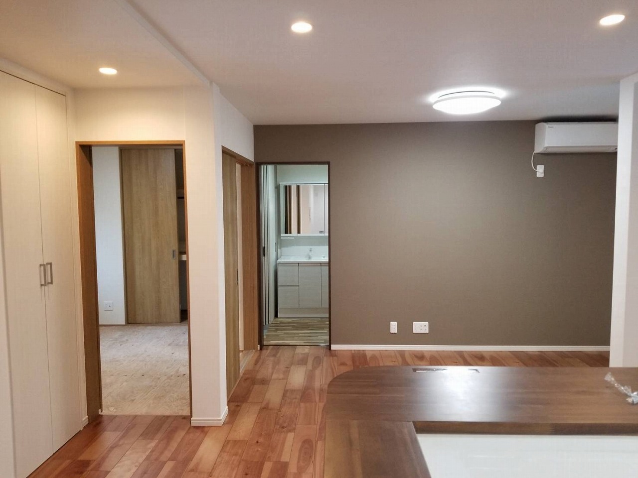 京都市山科区　戸建て全面リノベ―ション工事