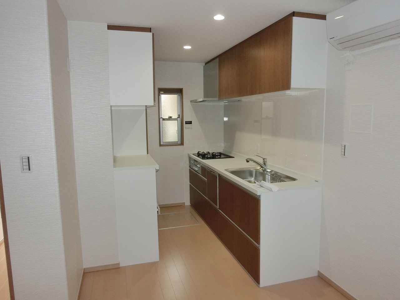 京都府向日市　戸建て全面リノベーション工事