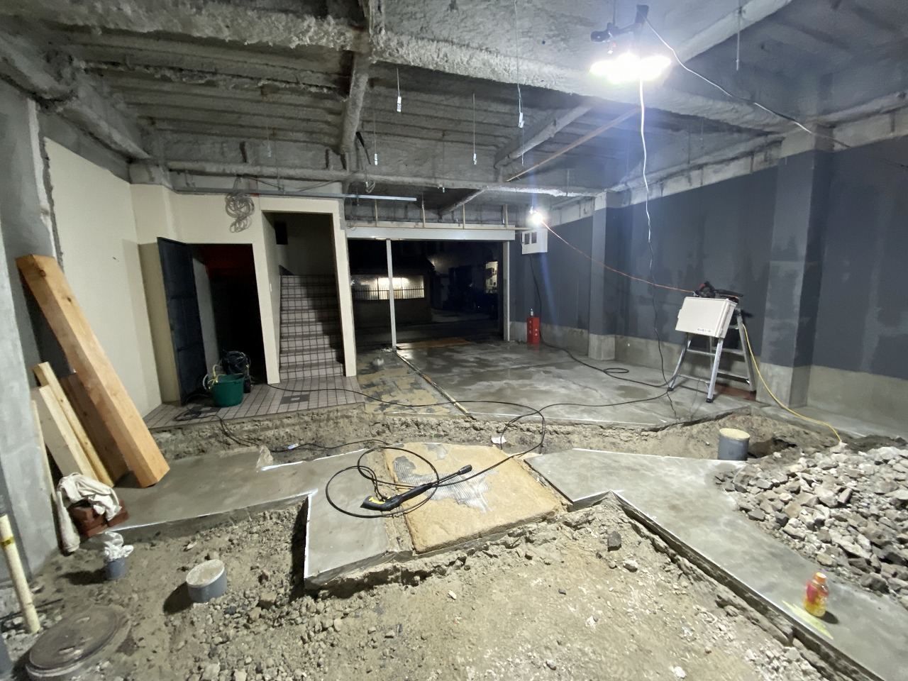 京都市下京区　焼鳥屋さん　つじや様店舗新装改修工事