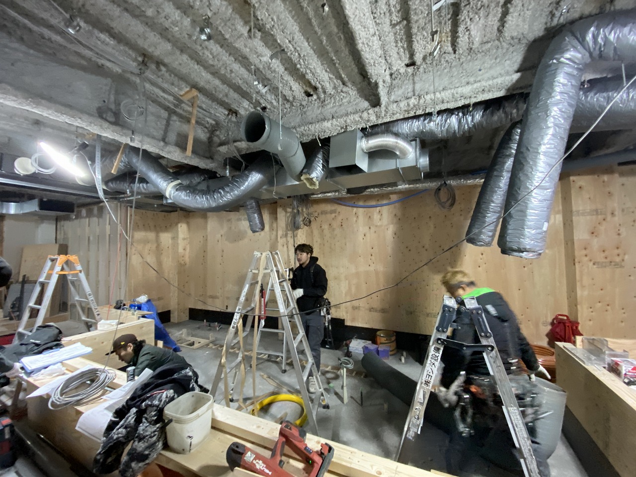 京都市下京区　焼鳥屋さん　つじや様店舗新装改修工事