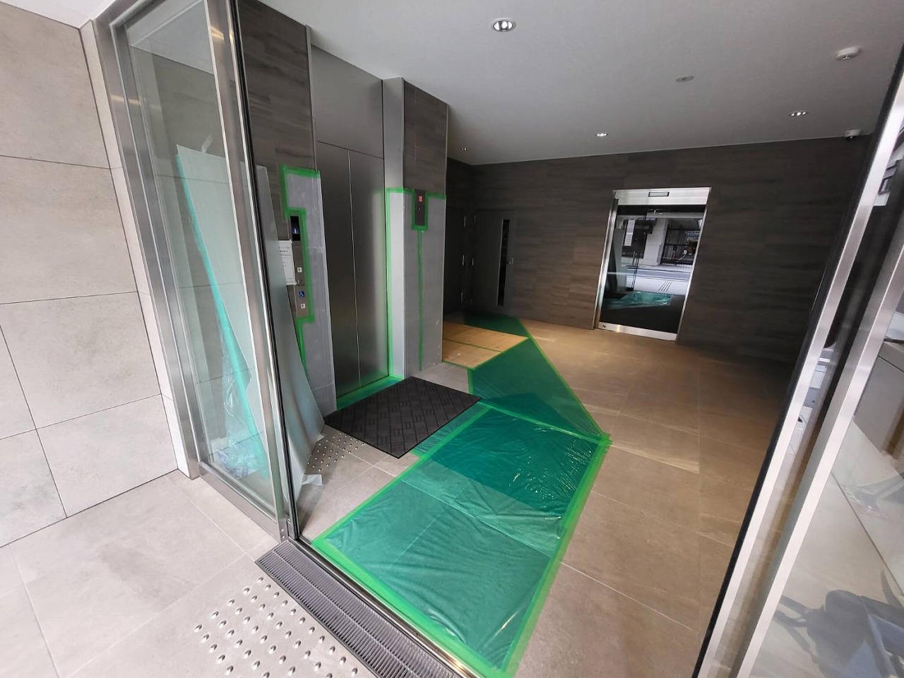 京都市下京区　エステ店舗新装改修工事