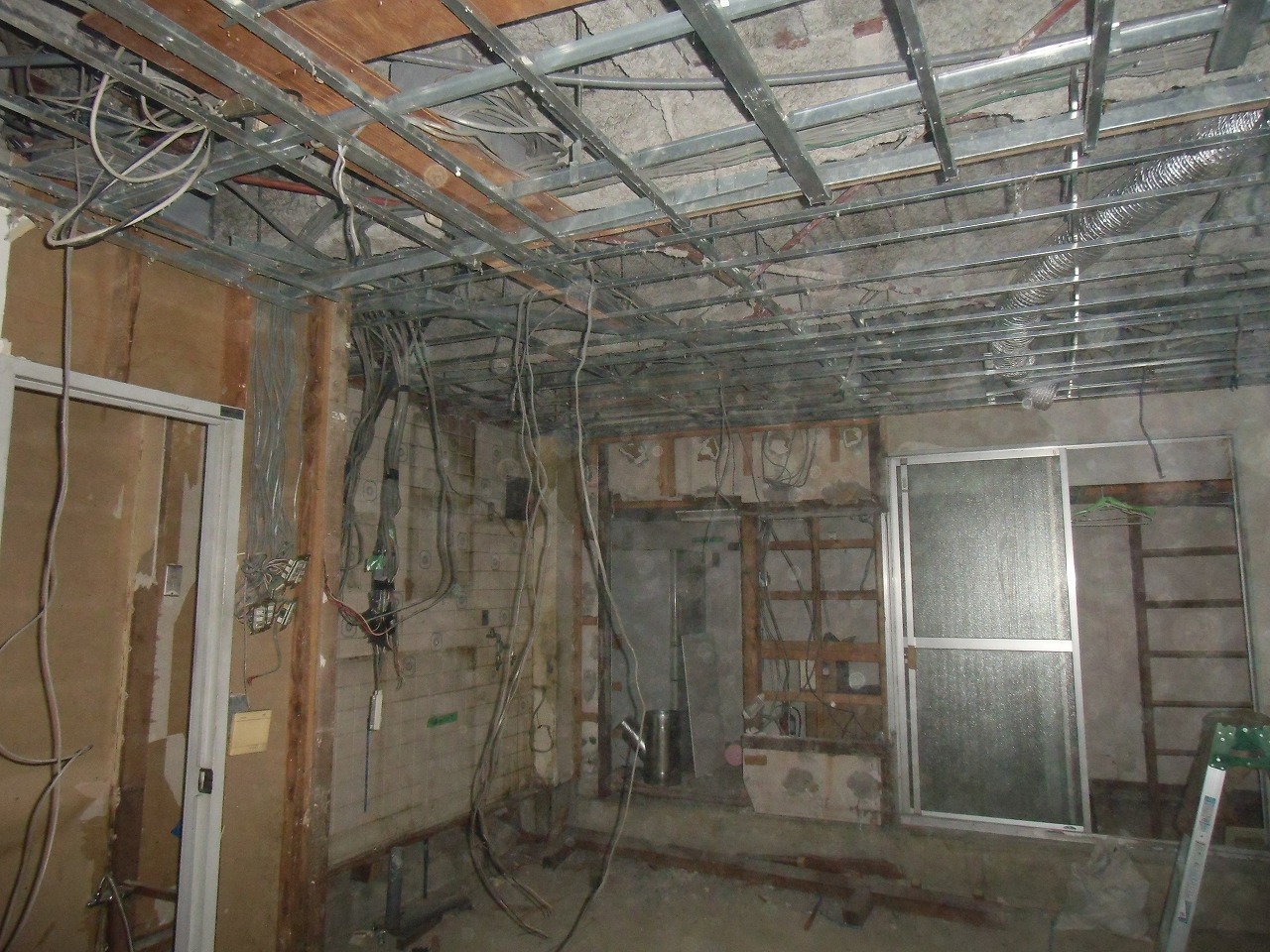 京都市中京区　ラーメン屋さん店舗新装改修工事