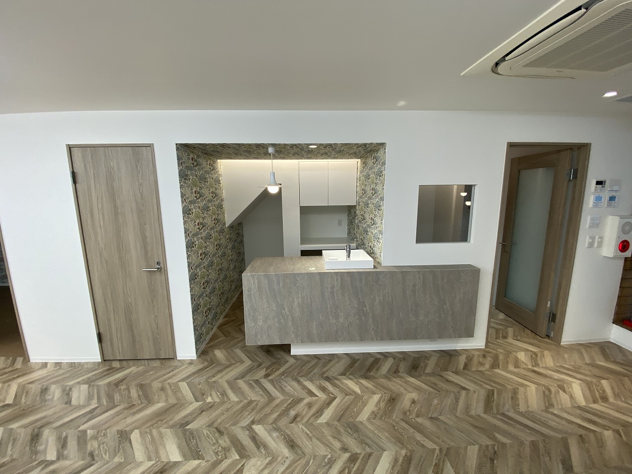 京都市下京区　オフィス新装改修工事