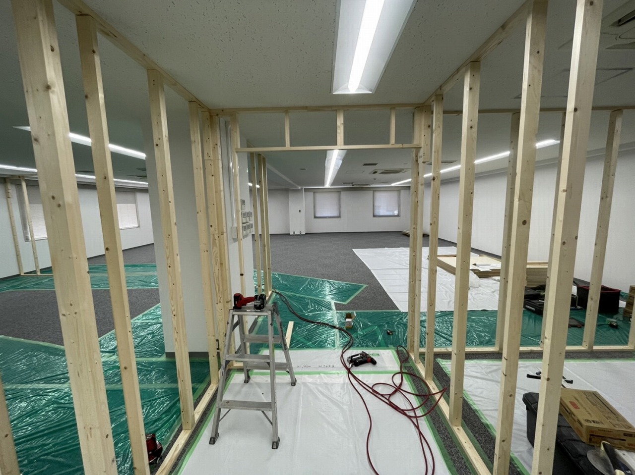 京都市下京区　オフィスビル新装改修工事